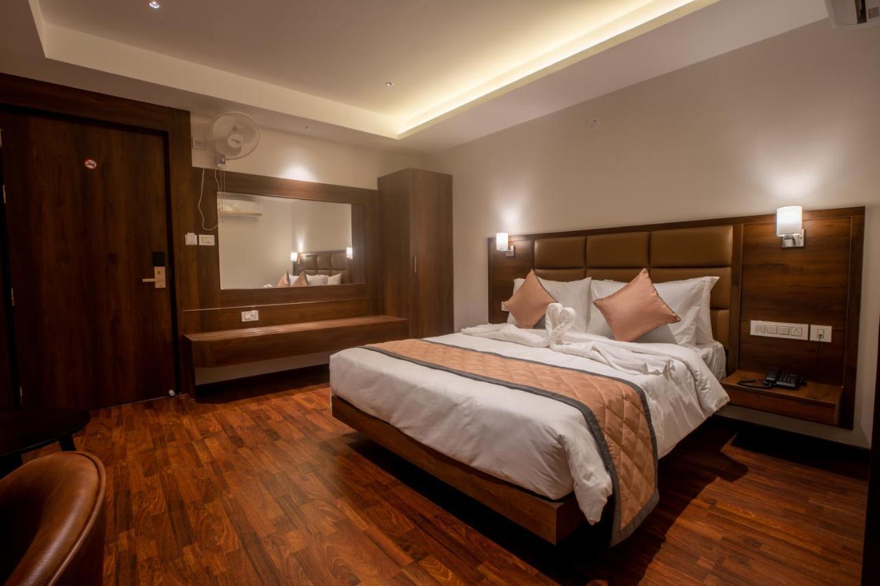 Golden Fortune Inn Hotel 벵갈루루 외부 사진