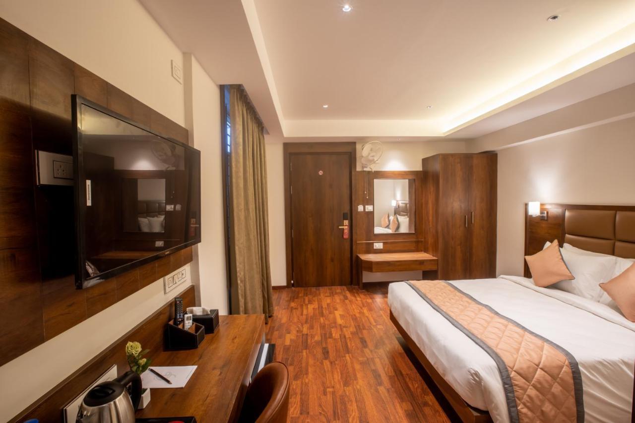 Golden Fortune Inn Hotel 벵갈루루 외부 사진