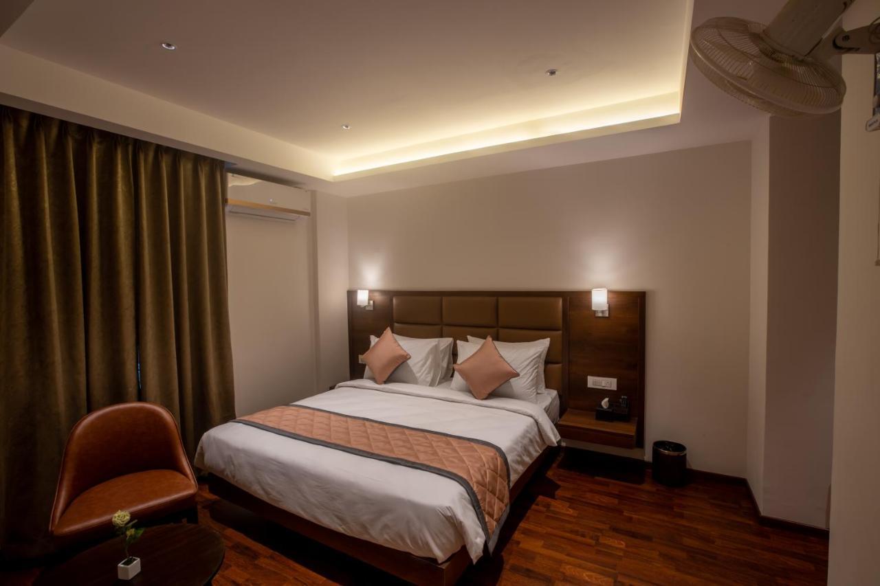 Golden Fortune Inn Hotel 벵갈루루 외부 사진