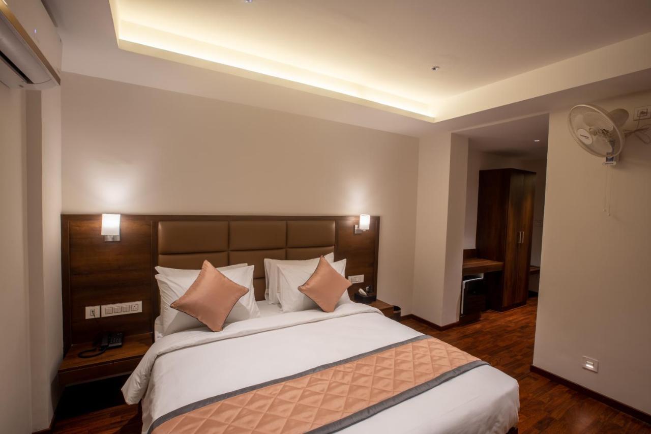 Golden Fortune Inn Hotel 벵갈루루 외부 사진
