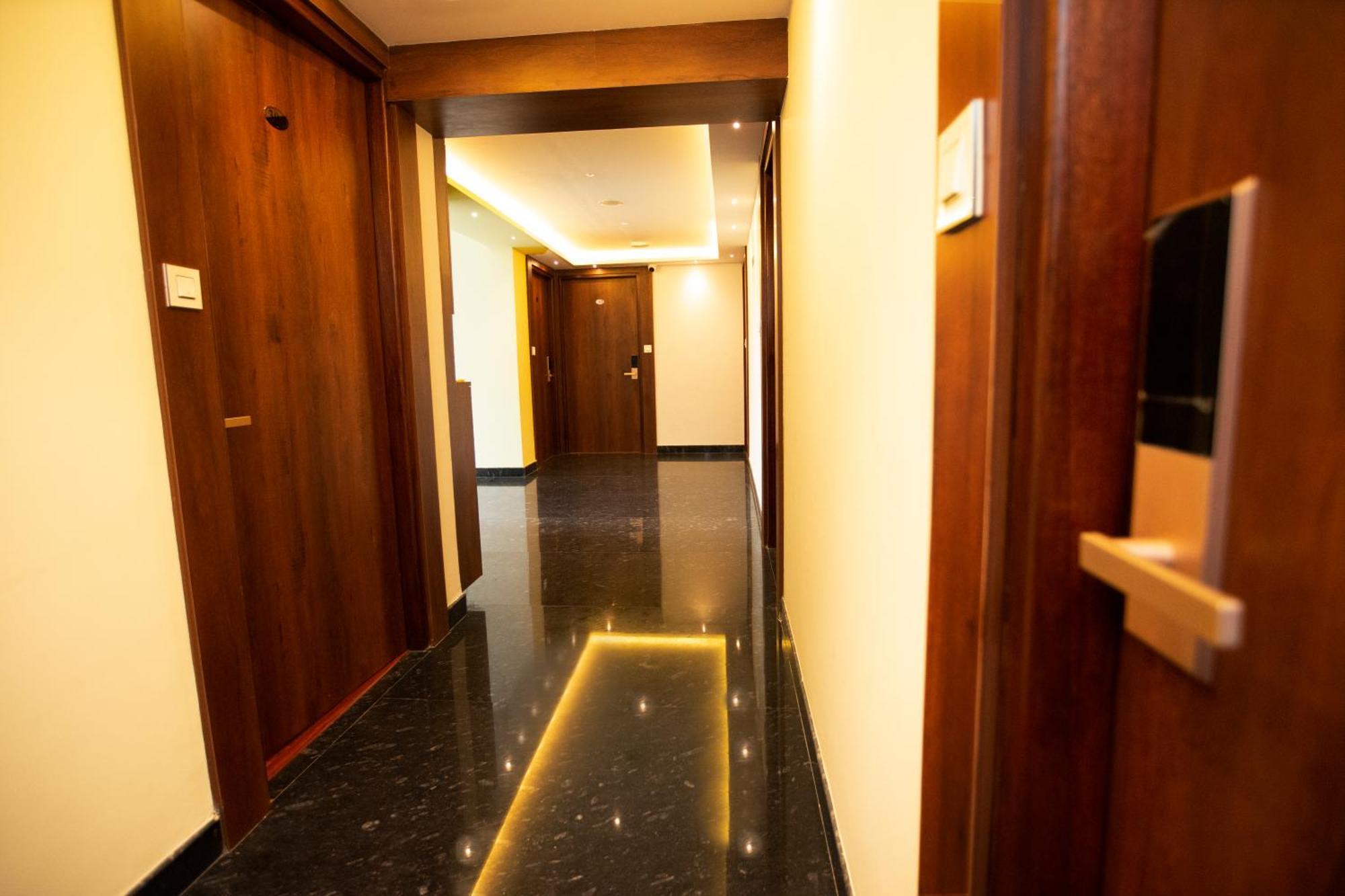 Golden Fortune Inn Hotel 벵갈루루 외부 사진